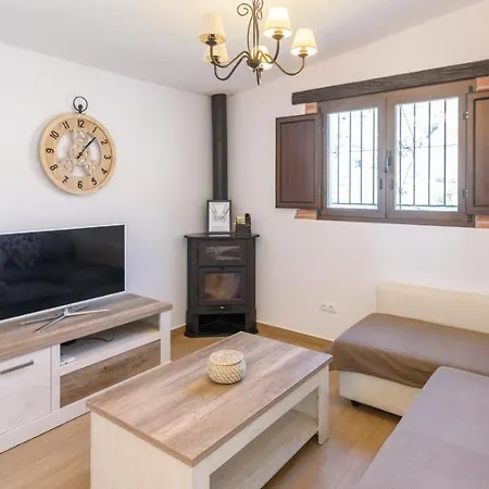 Holiday home Casa El Refugio De By Ruralidays *